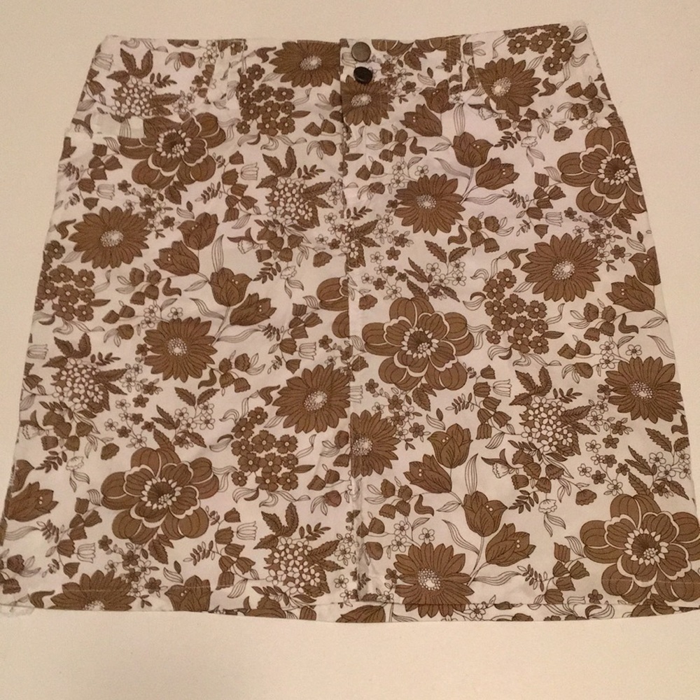Zoey and Beth Floral Print Skirt